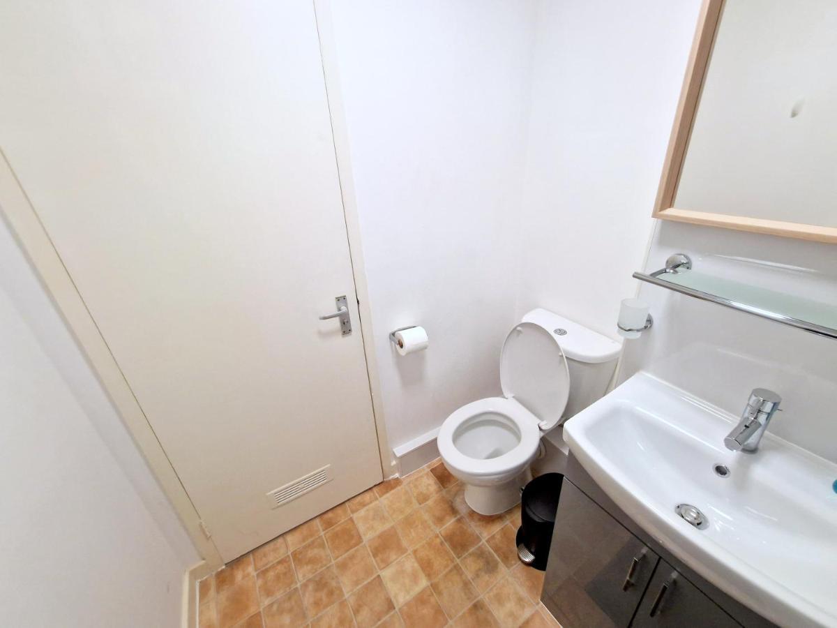 Apartmán Flat In Battersea, 5 Minutes From Clapham Junction Station Londýn Exteriér fotografie