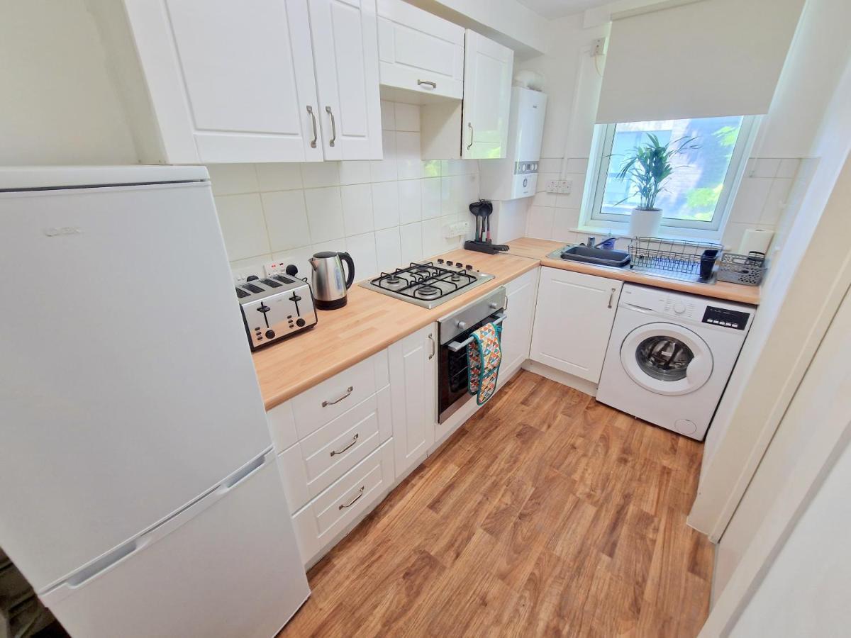 Apartmán Flat In Battersea, 5 Minutes From Clapham Junction Station Londýn Exteriér fotografie